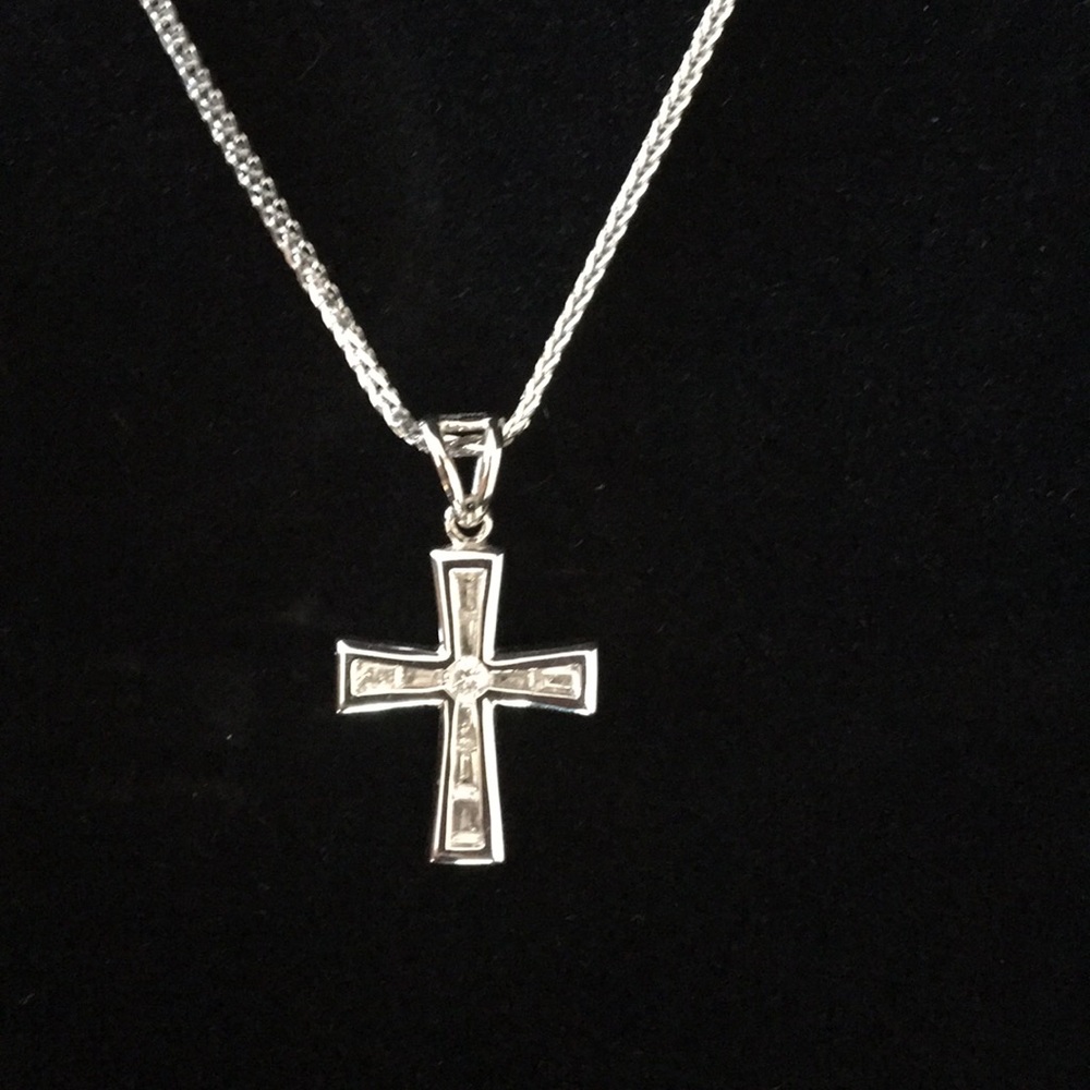 Diamond Chip Cross Pendant Necklace